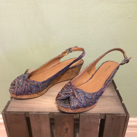 NINE WEST platform wedge sandal - Picture 3 of 4